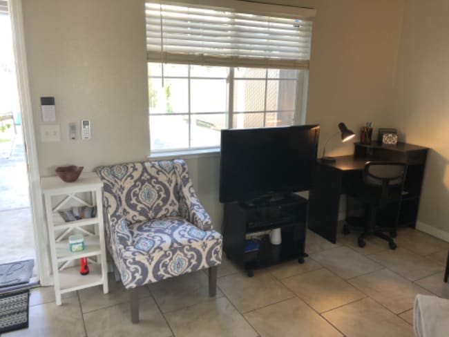 Building Photo - 0000 W Andrews