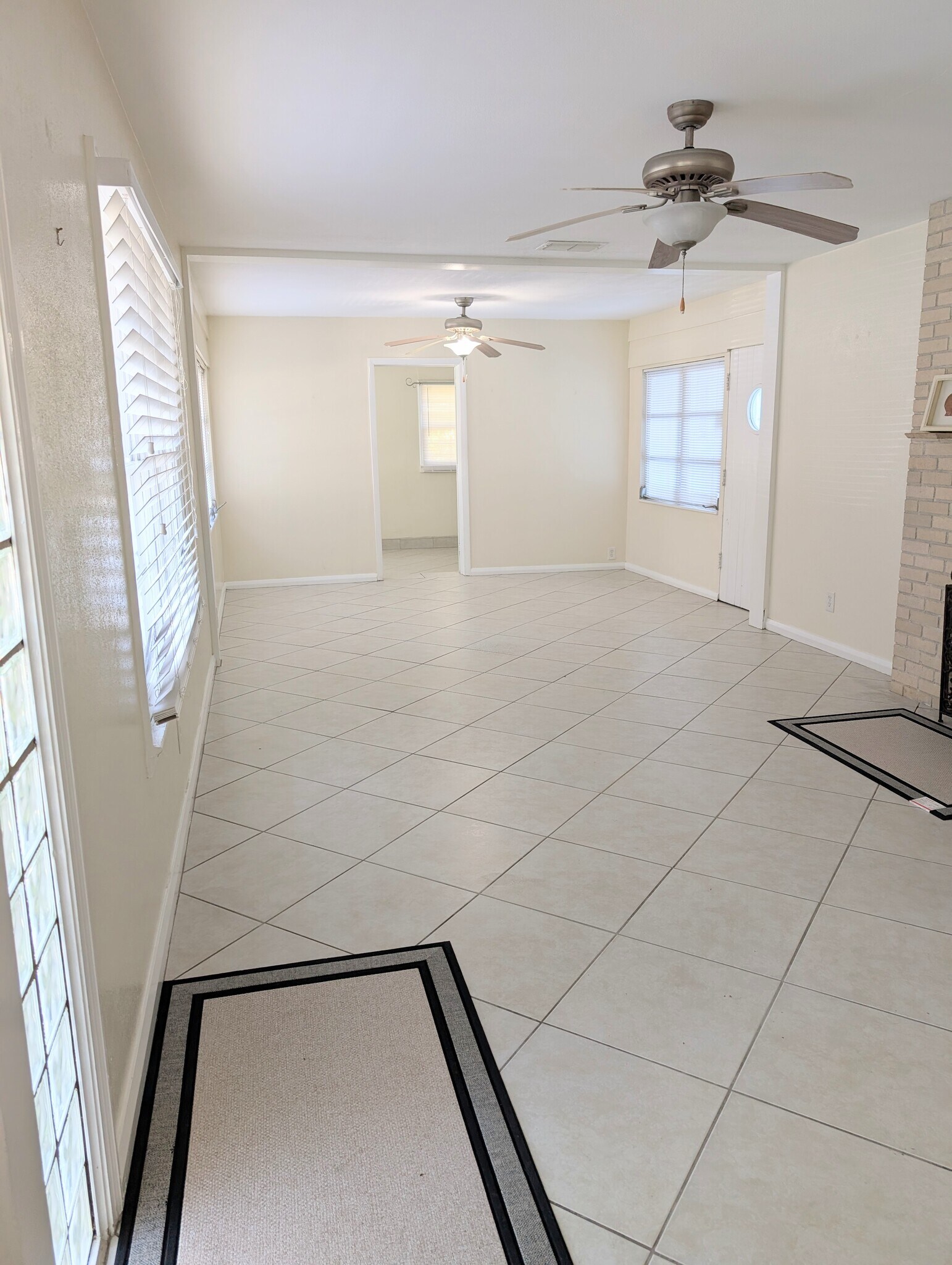 Building Photo - 1010 Indian Beach Dr