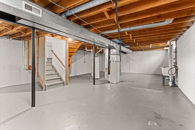 Building Photo - 3442 Heritage Pkwy