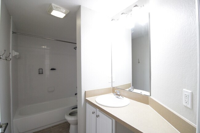 Building Photo - 9158 SW 51st Rd