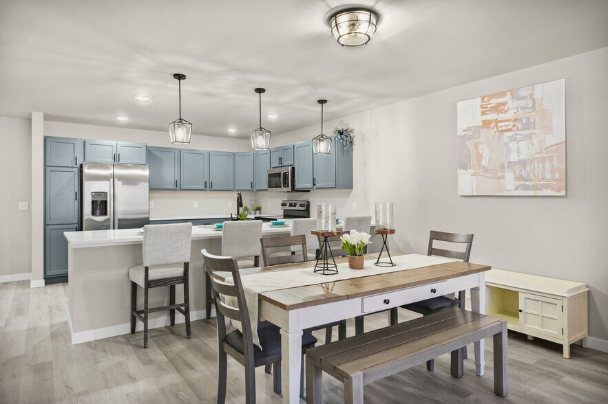 Building Photo - 5713 Eternity Dr