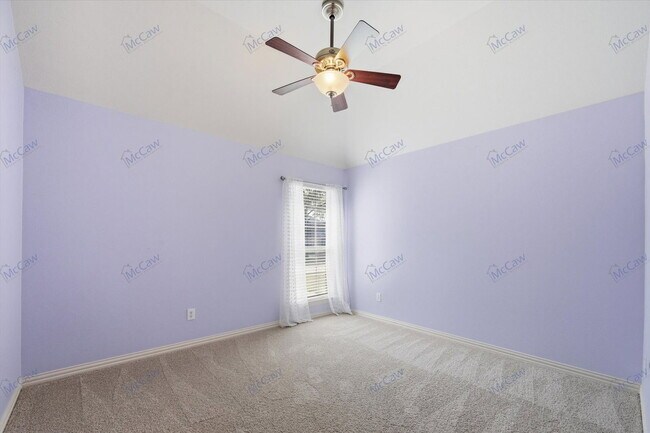 Building Photo - 1021 Ellis Way