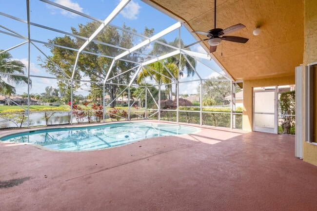 Building Photo - 6051 NW 60th Ave