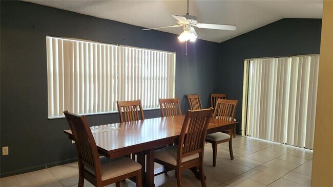 Building Photo - 2249 SE Melaleuca Blvd