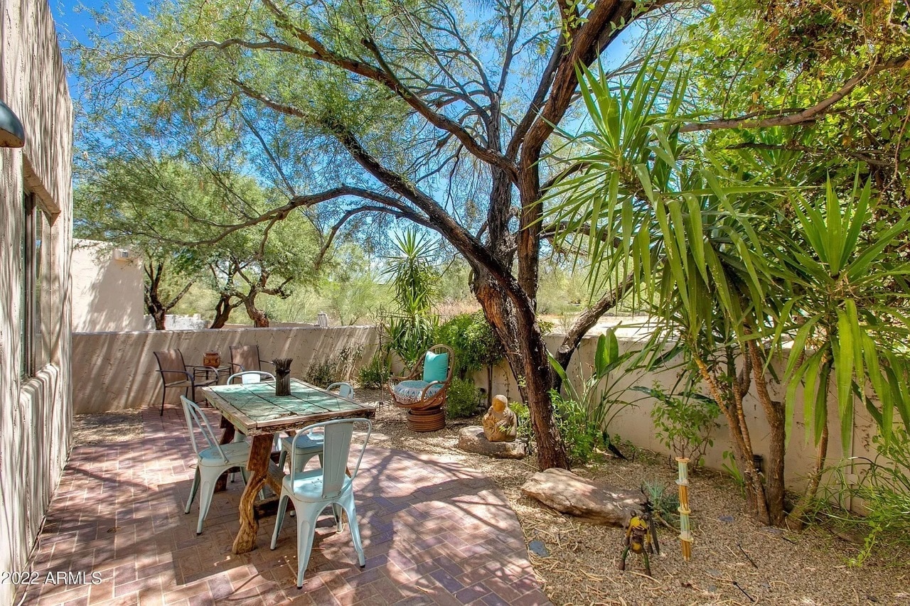 Building Photo - 39011 N Habitat Cir