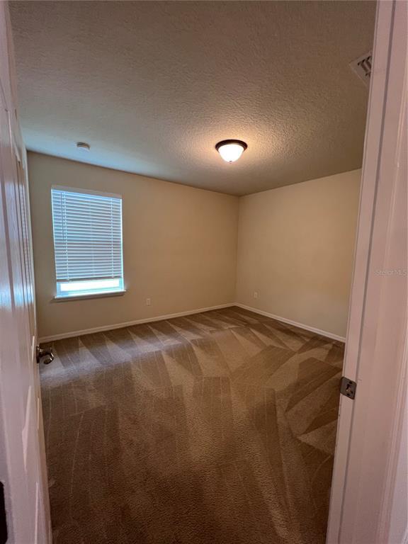 Building Photo - 1310 Oakcrest Ct