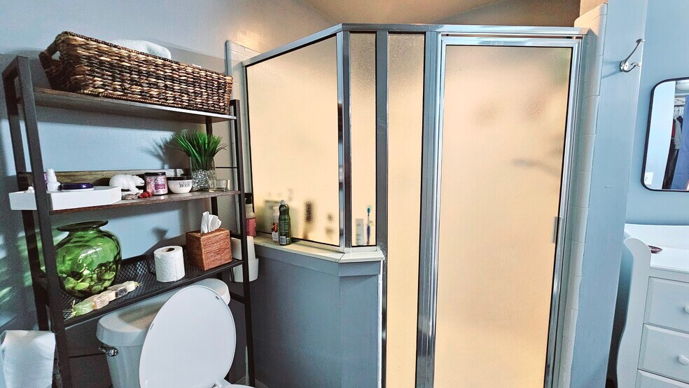 Building Photo - 800 Peachtree St NE