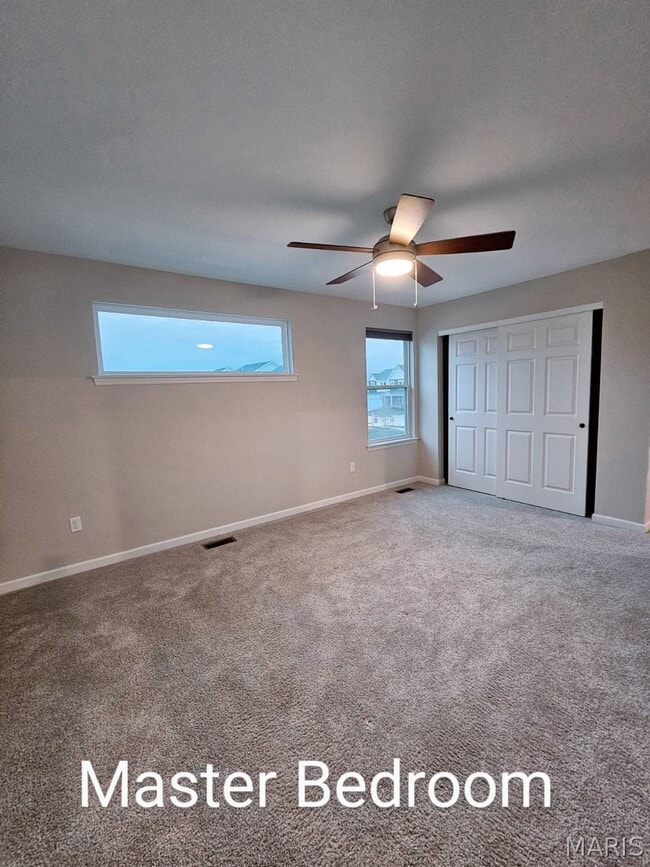 Building Photo - 367 Newbridge Wy