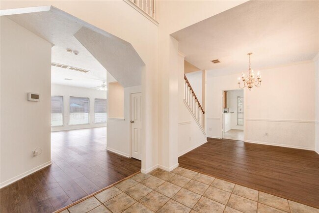 Building Photo - 15206 Garett Green Cir
