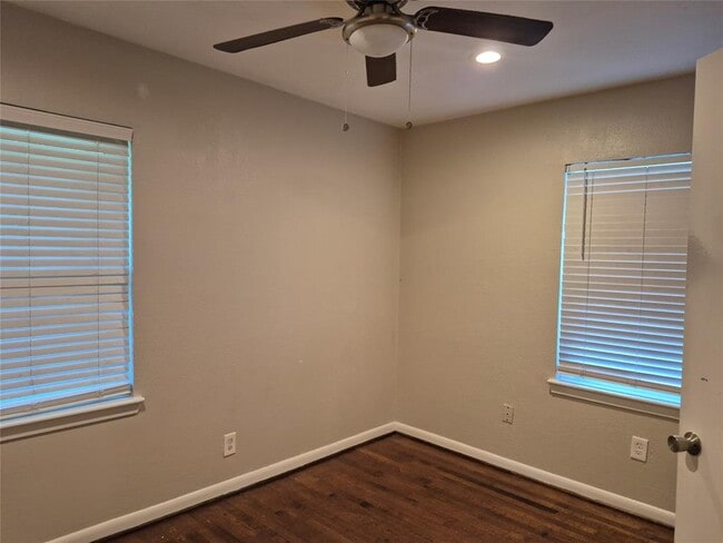 Building Photo - 1803 Colby Dr