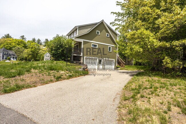 Building Photo - 8 Winslow Dr