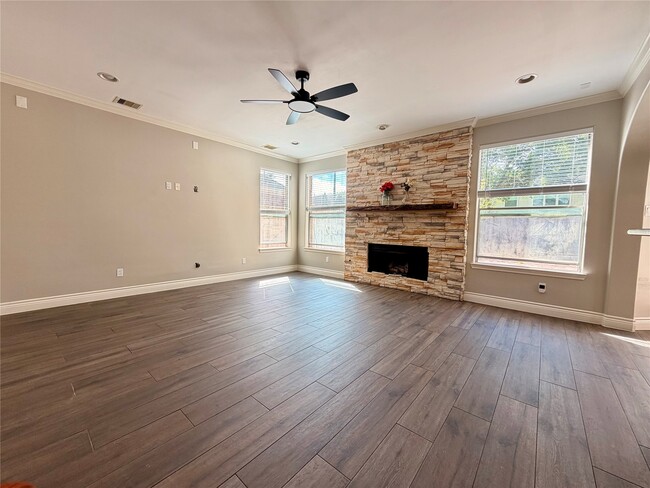 Building Photo - 5124 Carefree Dr