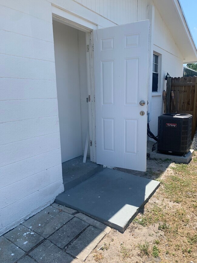 Building Photo - 3408 Sparta Cir