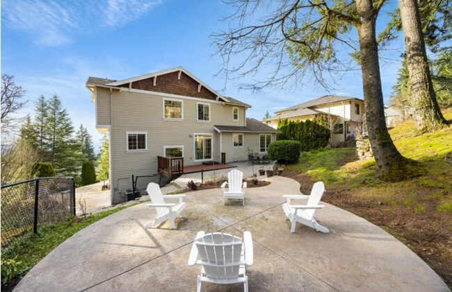 Building Photo - Spacious Happy Valley 4 Bedroom + Office Home with Valley Views, 3-Car Garage & Entertainer’s Bac...