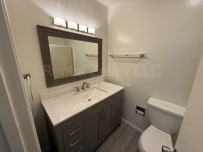 Building Photo - 2355 Heidi Pl