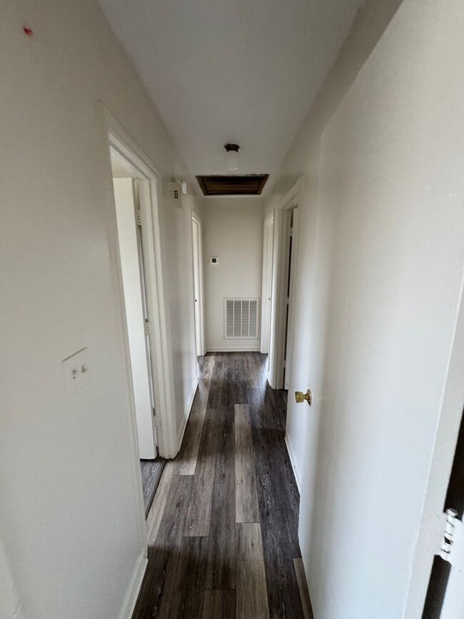 Building Photo - 3/1 in Boiling Springs, NC