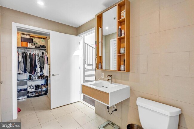 Building Photo - 1515 15th St NW