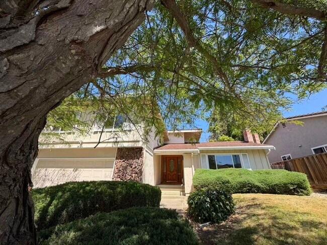 Building Photo - Updated 4BD/2.5BA Concord Home Near Parks, Tennis Courts, Community Amenities