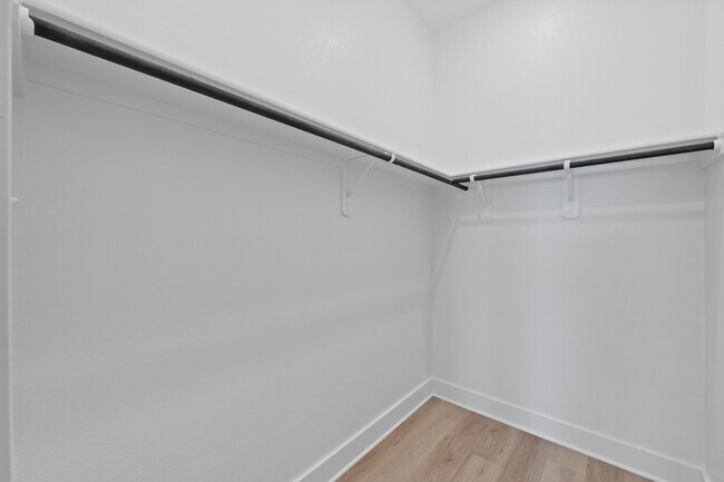 Building Photo - 6634 Abode Ave