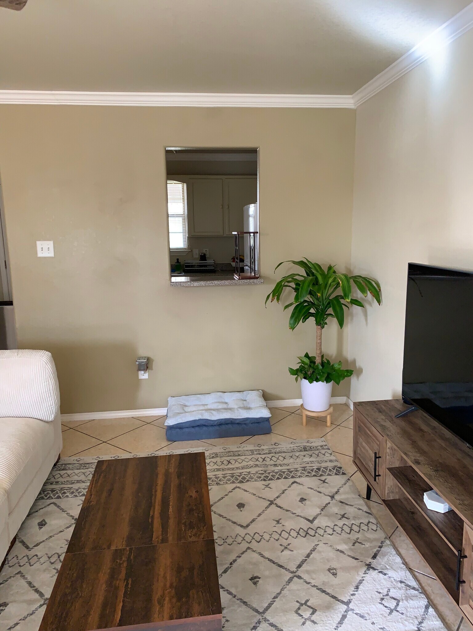 Building Photo - 121 Ramon Cardenas Dr
