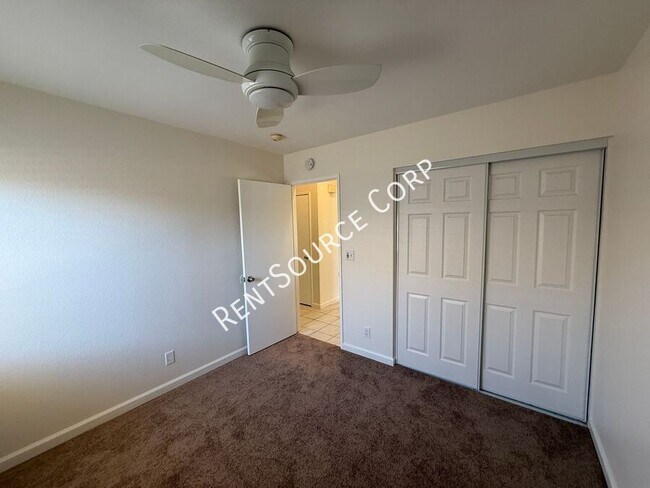 Building Photo - 2240 Westpark Dr