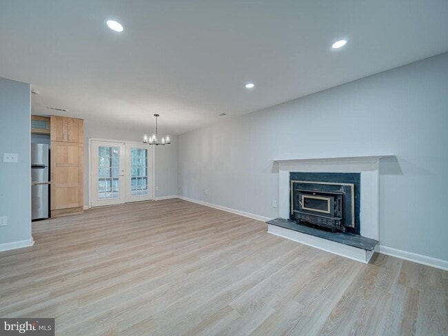 Building Photo - 11301 Gatesborough Ln