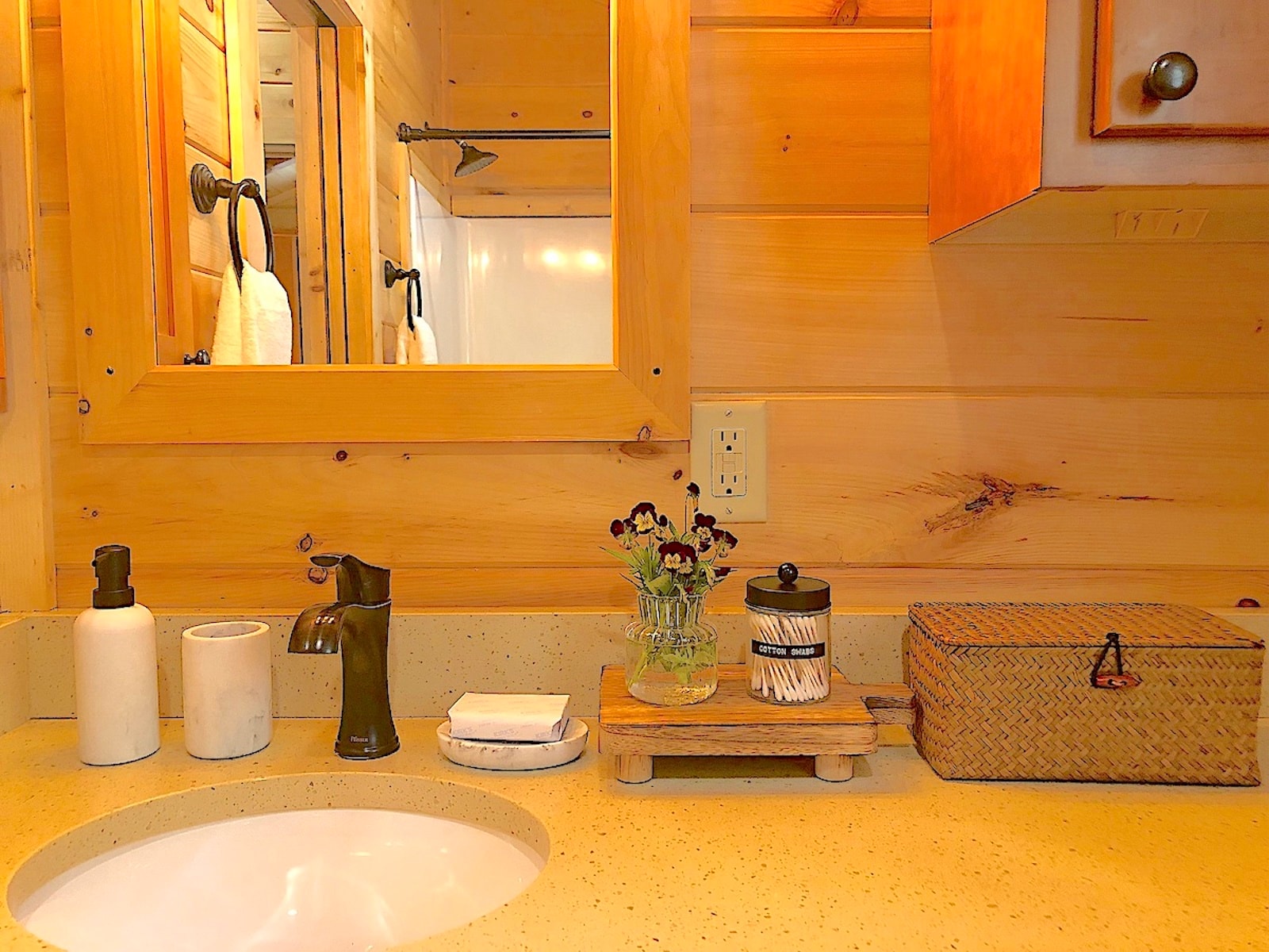 Building Photo - 1566 Old Mill Rd