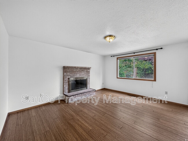 Building Photo - 969 SW 177th Terrace