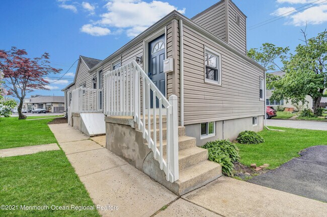 Building Photo - 8 Oceanport Ave