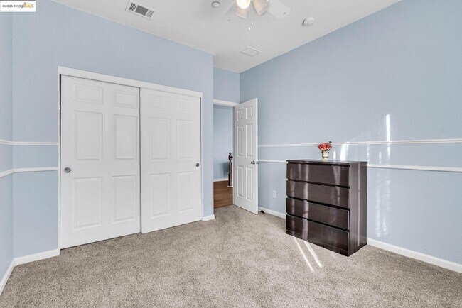 Building Photo - 1361 Tiffany Dr