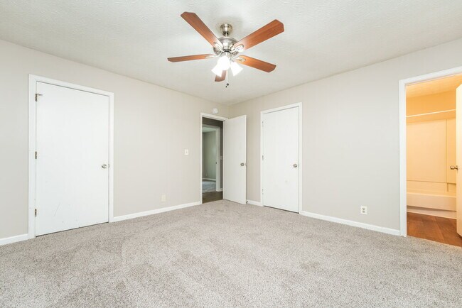 Building Photo - 2081 Countydown Ln