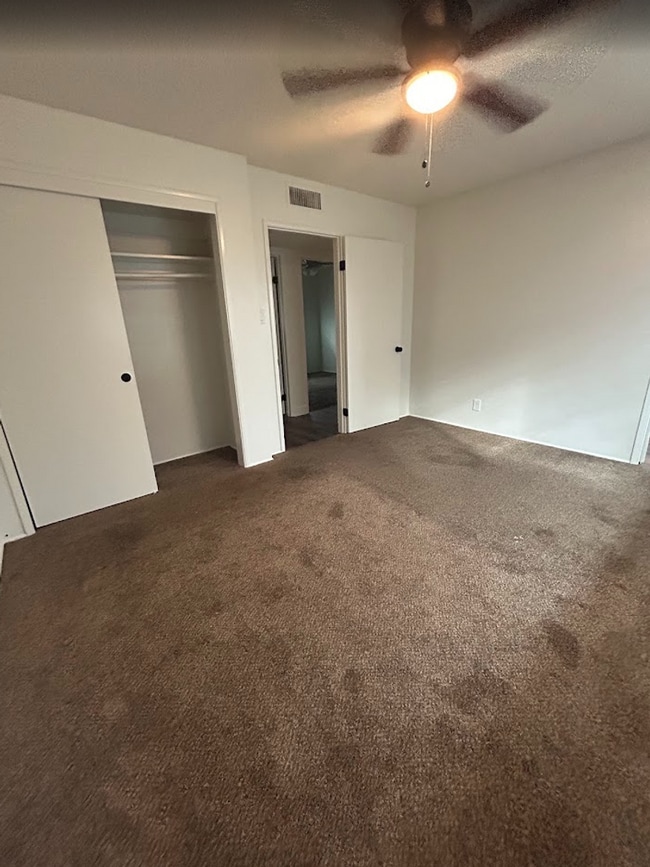 Building Photo - 7001 College Ave