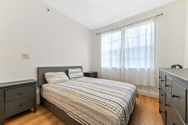 Building Photo - 1803 N Flagler Dr