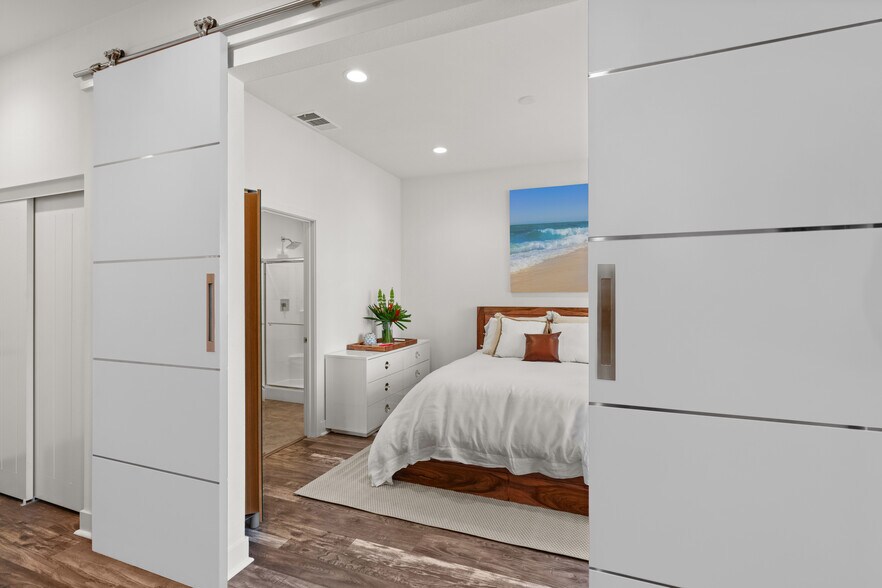 First Floor Bedroom - 1651 Topanga