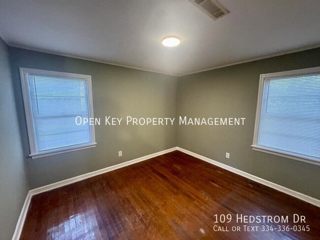 Building Photo - 109 Hedstrom Dr
