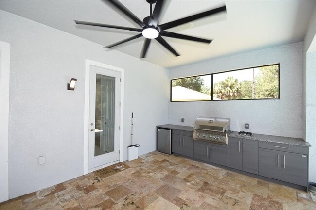 Building Photo - 108 Plainview Dr