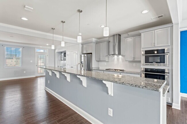 Building Photo - 7086 Executive Way