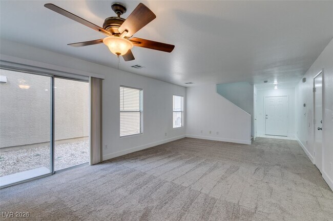 Building Photo - 11924 Lemon Balm St