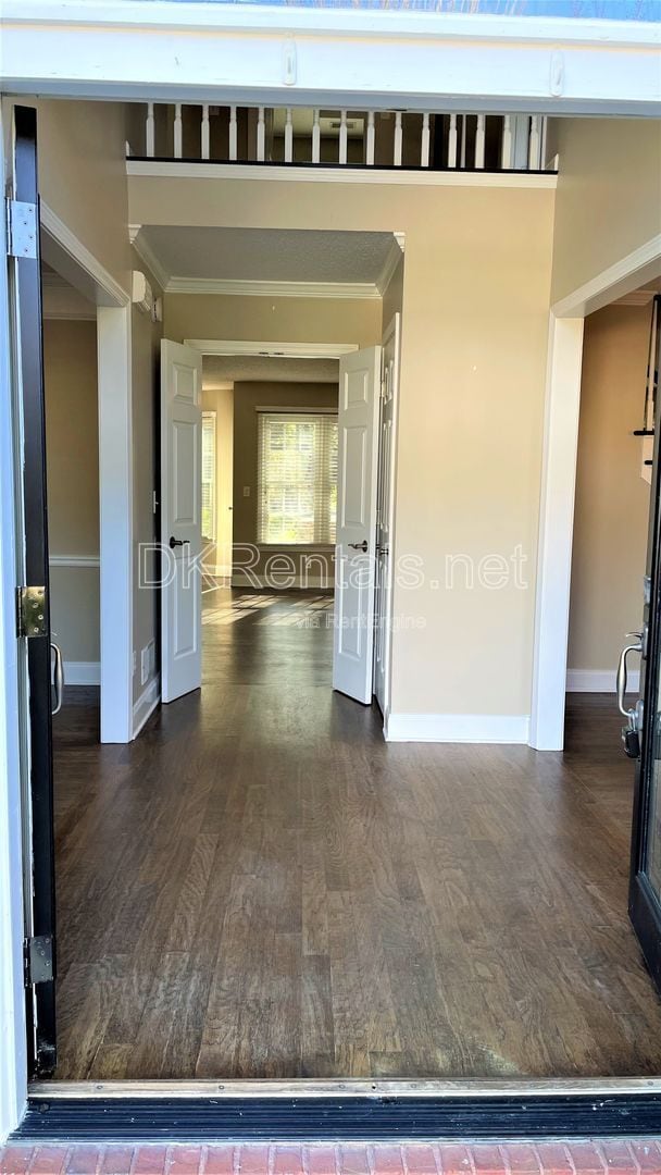 Building Photo - 416 Carmain Ln