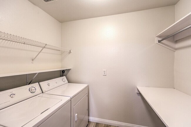 Building Photo - Fully Renovated Canyon Gate Condo | Guard Gated | Resort-Style Living