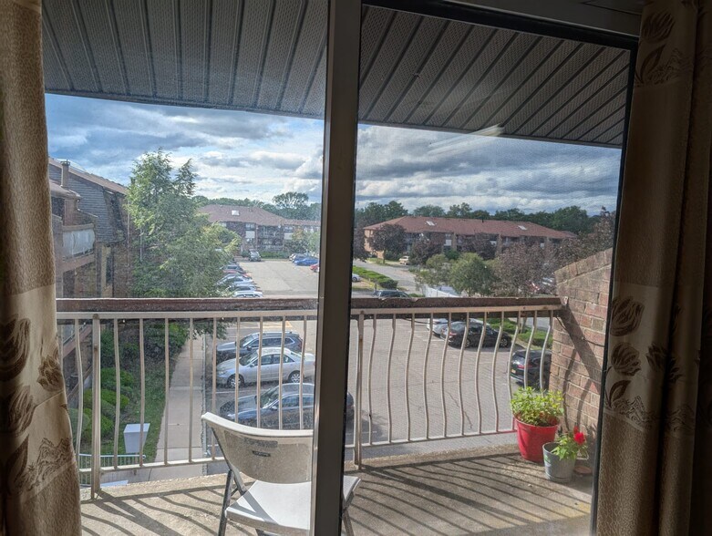 Building Photo - 1535 Raspberry Ct