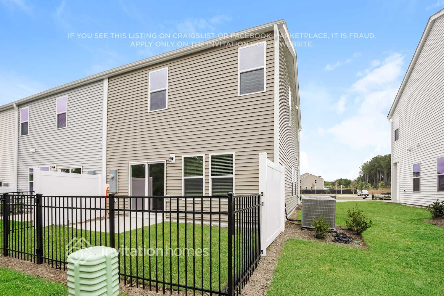 Building Photo - 911 Greenville Wy
