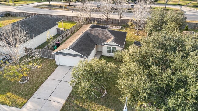 Building Photo - 4106 Falling Trace Ln