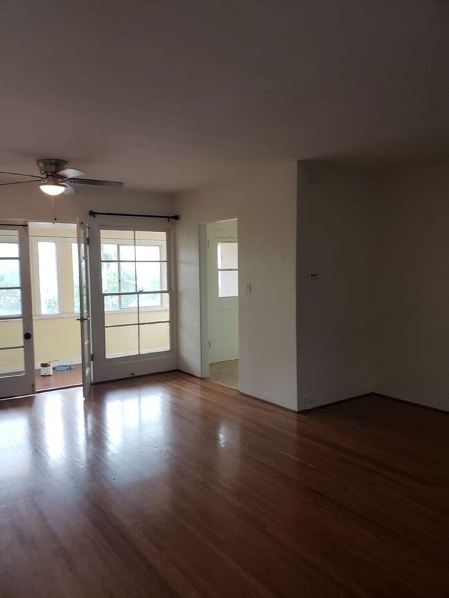 Building Photo - Charming 2bdr house overlooking downtown La Mesa!