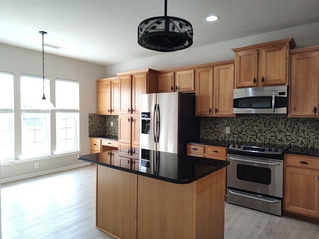 Building Photo - 55 + Senior Community Ranch Style Home  Located in the Exclusive Resort-Style Community of Sun Ci...