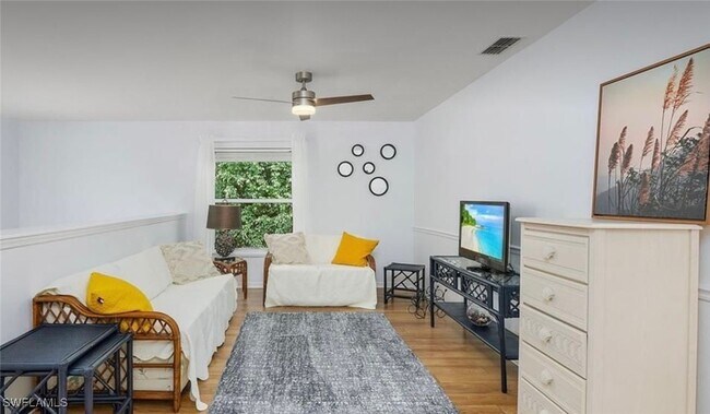 Building Photo - 870 Gulf Pavillion Dr