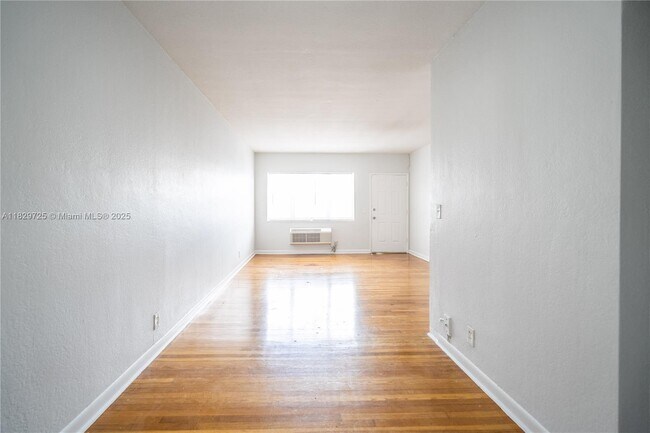 Building Photo - 330 84th St