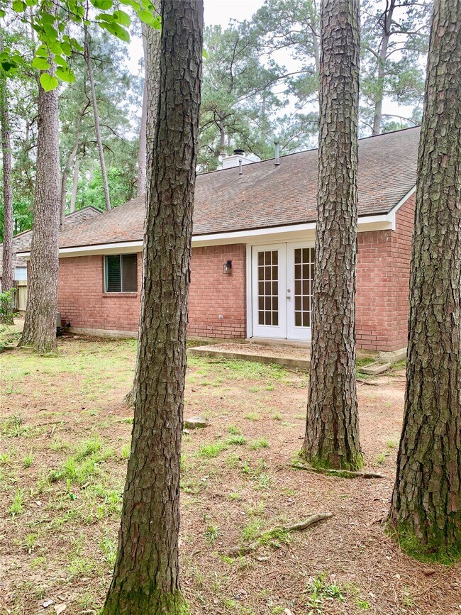 Building Photo - 75 E Village Knoll Cir