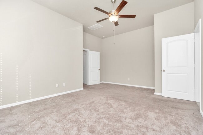 Building Photo - 5138 Pr Ter Ln