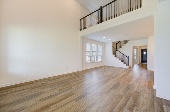 Building Photo - 25326 Loch Doon Dr